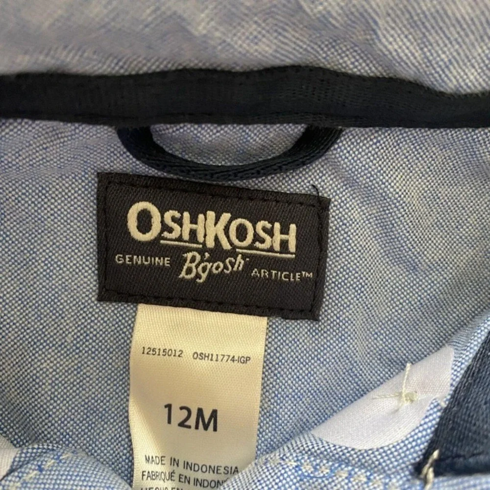 NWT -Oshkosh B'gosh Bodysuit 12 Mo Light Denim